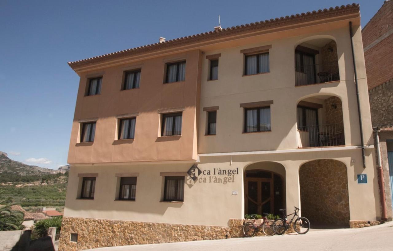 Hotel Ca l'Àngel Pinell de Bray Esterno foto