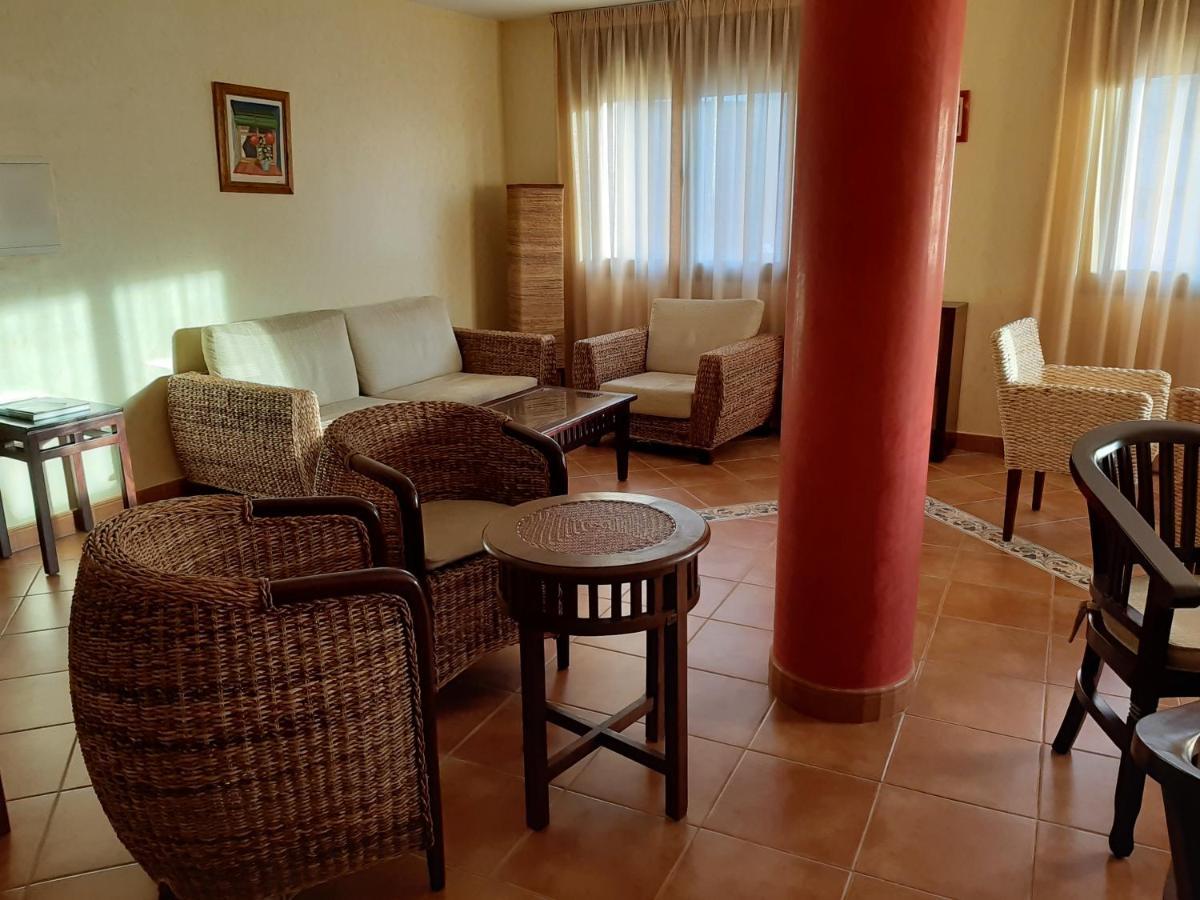 Hotel Ca l'Àngel Pinell de Bray Esterno foto