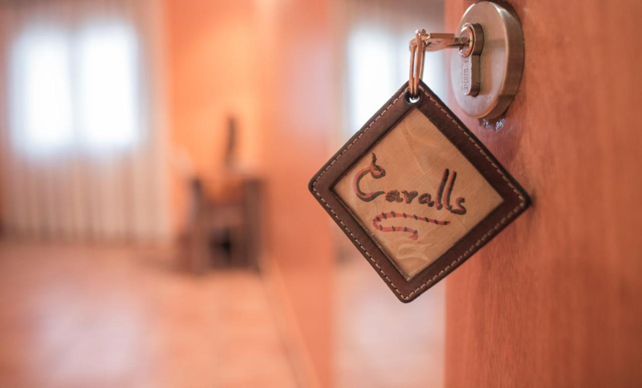 Hotel Ca l'Àngel Pinell de Bray Esterno foto